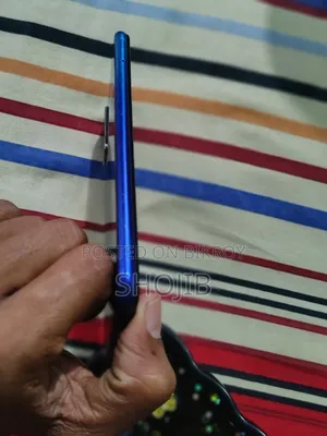 Vivo Y20 64 GB Blue