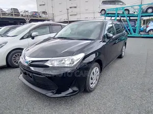 Toyota Corolla Fielder 1.5 Hybrid FWD 2021 Black