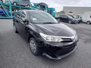 Toyota Corolla Fielder 1.5 Hybrid FWD 2021 Black