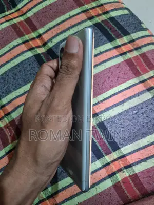মটোরোলা এজ ৫০ ফিউশন ২৫৬ জিবি ব্লু