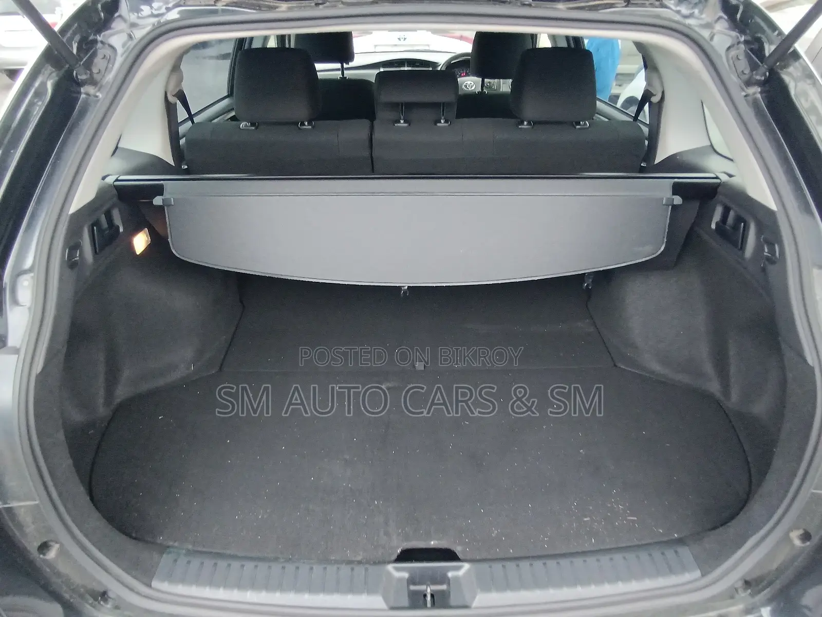 Toyota Corolla Fielder 1.5 Hybrid FWD 2021 Black