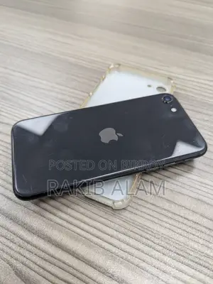 Apple iPhone SE (2020) 64 GB Black