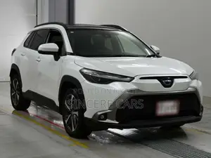 Toyota Corolla Cross 2021 Pearl