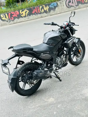 নিউ হিরো এক্সট্রিম ১২৫আর ২০২৫ ব্ল্যাক
