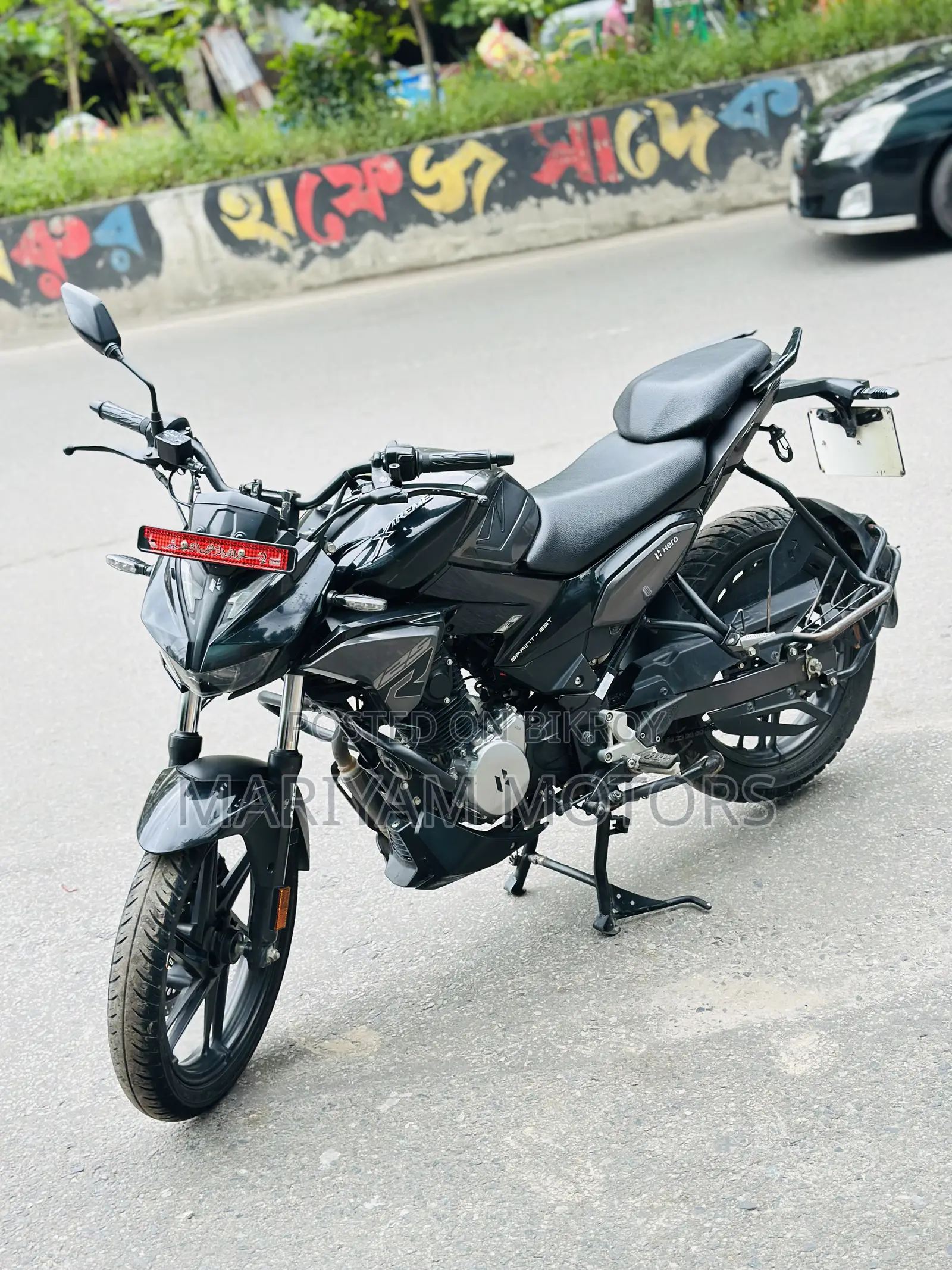 নিউ হিরো এক্সট্রিম ১২৫আর ২০২৫ ব্ল্যাক