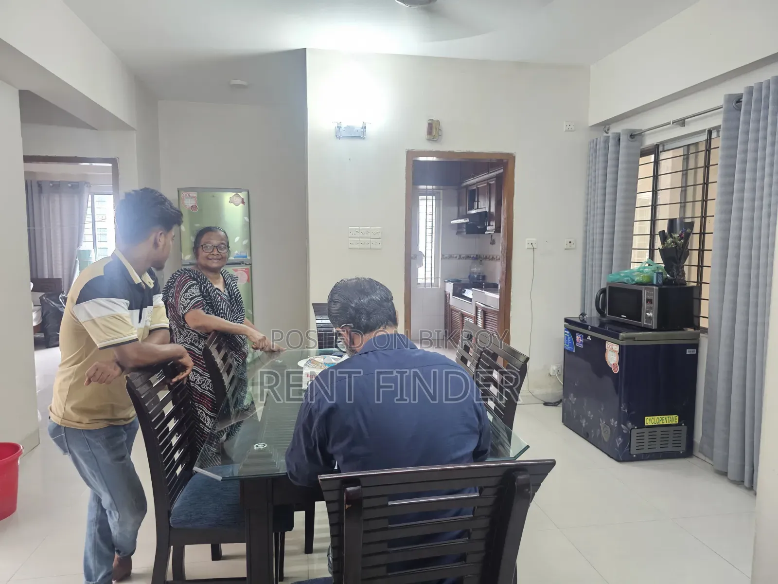 Furnished 4bdrm Apartment in Gulshan for rent