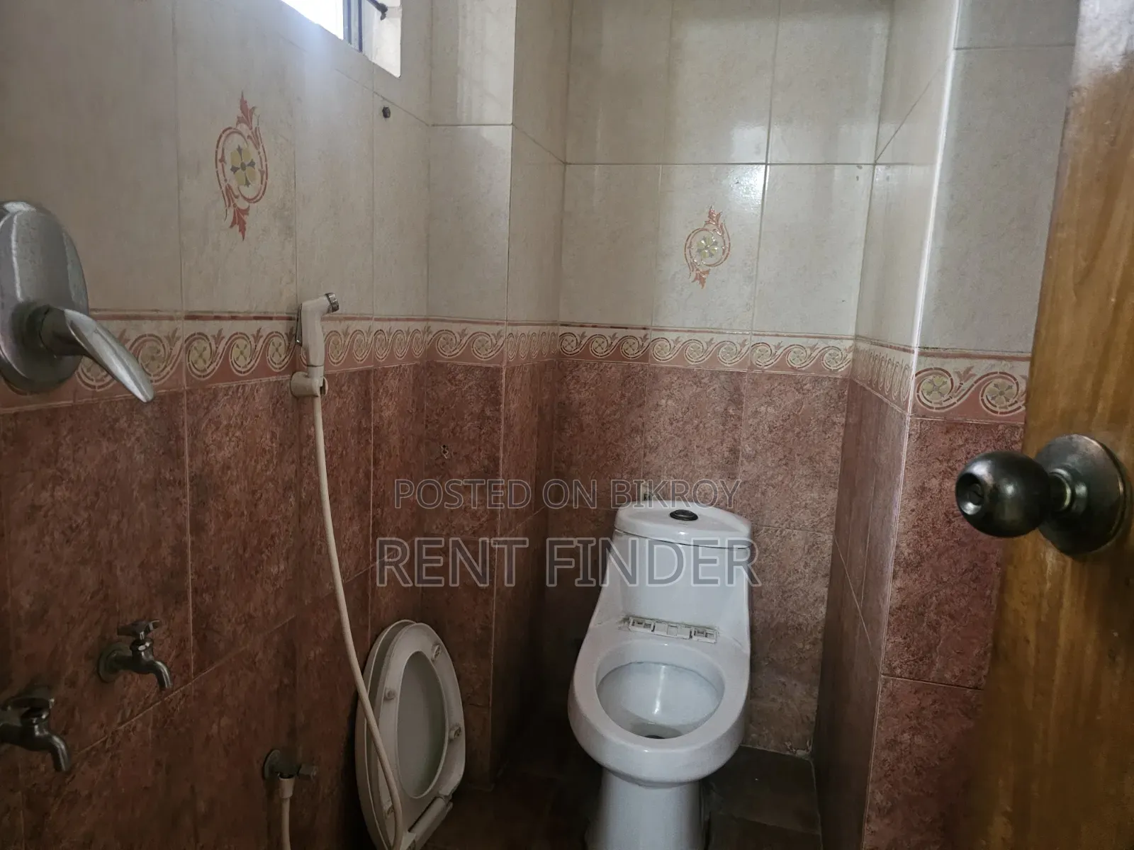 Furnished 4bdrm Apartment in Gulshan for rent