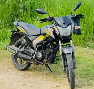 TVS Stryker 125 2020 Black