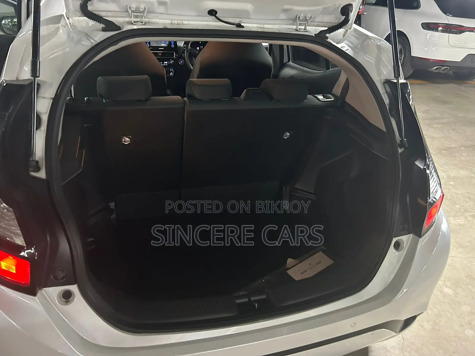 Toyota Aqua 2022 Pearl