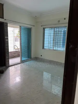 ফার্নিশড ৩ বেডরুমের অ্যাপার্টমেন্ট বিক্রয়ের জন্য
