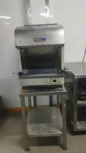 চলমান বেকারি ফ্যাক্টরি ও ইন্ডাস্ট্রিয়াল ক্যাটারিং কিচেন বিক্রয় হবে