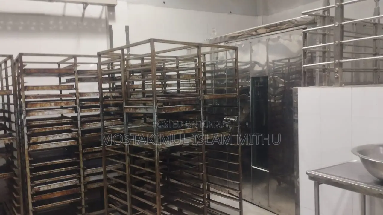 চলমান বেকারি ফ্যাক্টরি ও ইন্ডাস্ট্রিয়াল ক্যাটারিং কিচেন বিক্রয় হবে