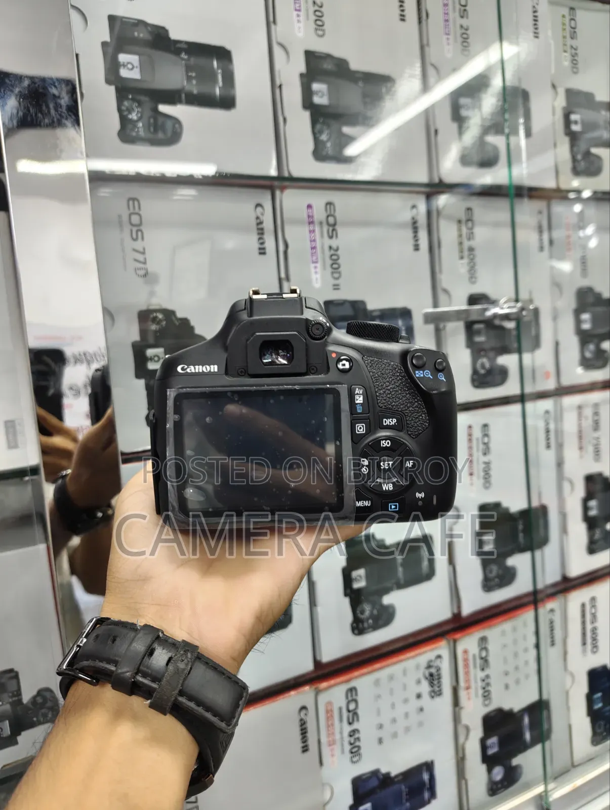Canon 1300d Body With Canon 18/55mm Is Lens