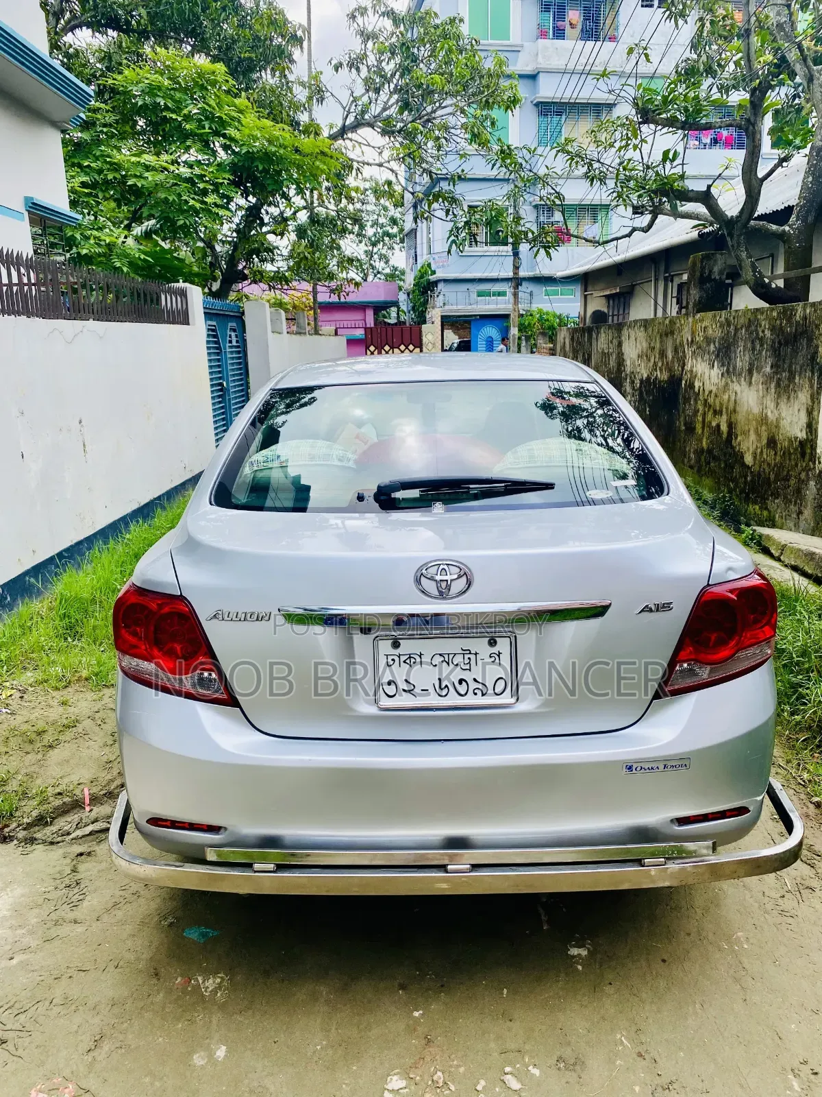 নিউ টয়োটা অ্যালিয়ন ২০১২ সিলভার