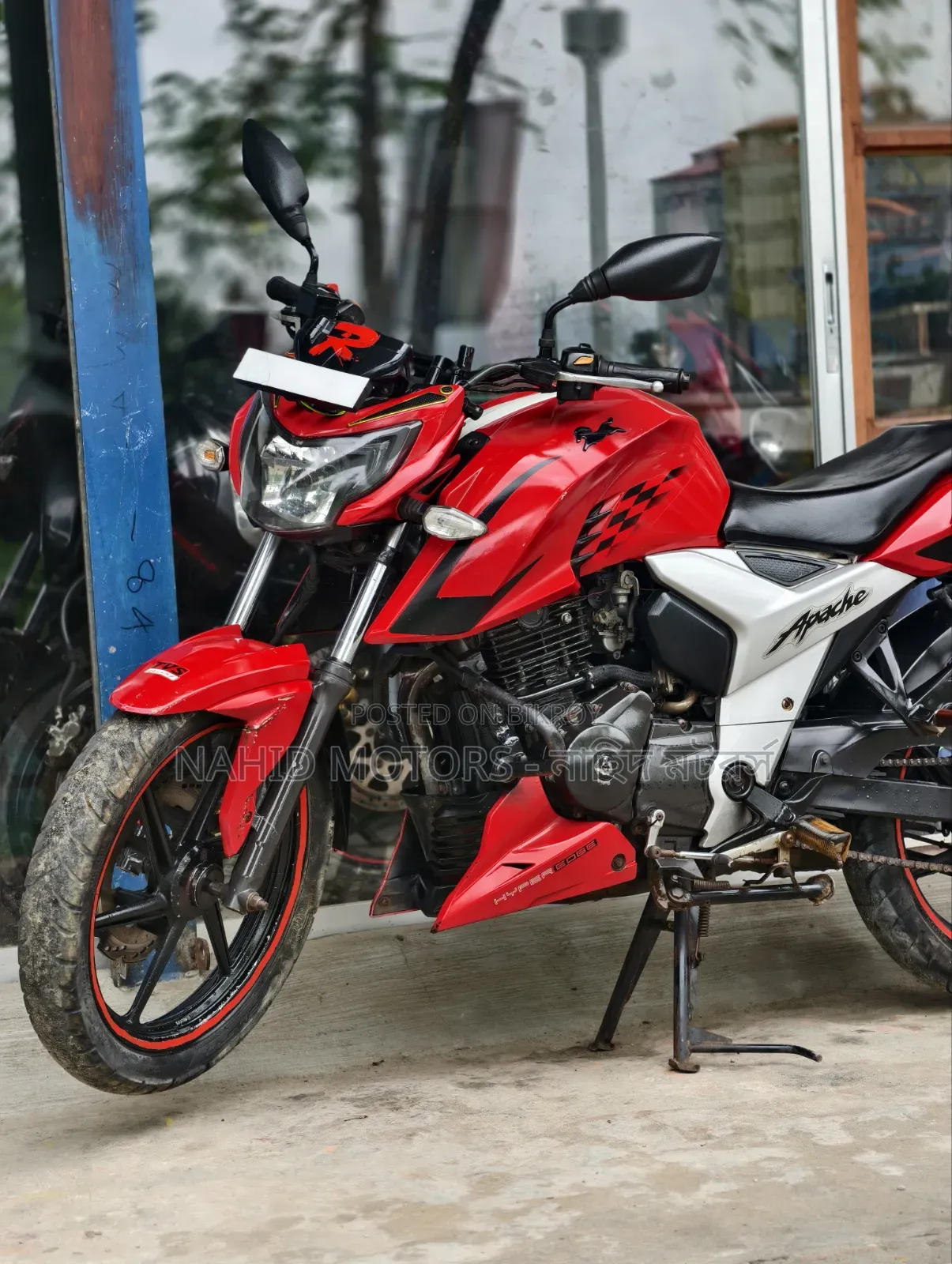 TVS Apache 160 4V 2019 Red