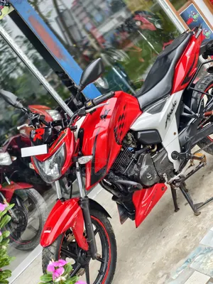 TVS Apache 160 4V 2019 Red