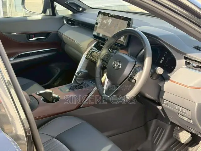 Toyota Harrier 2022 Black
