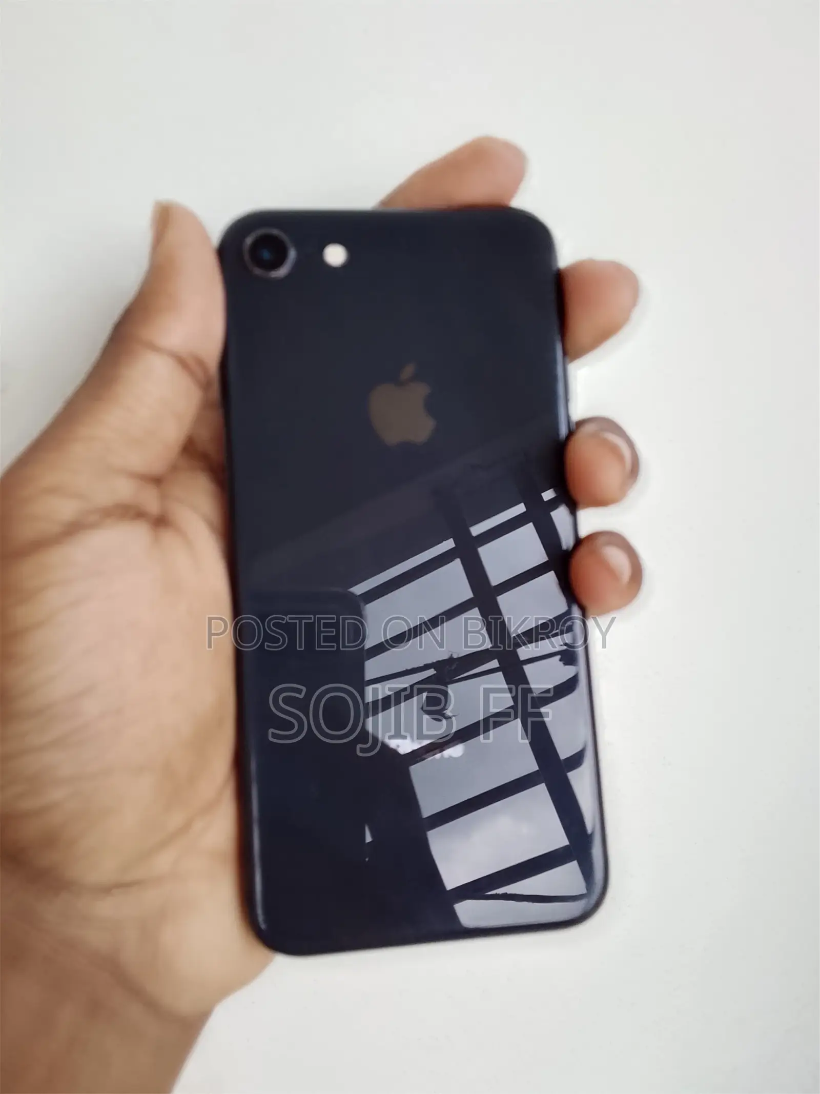 Apple iPhone 8 64 GB Black