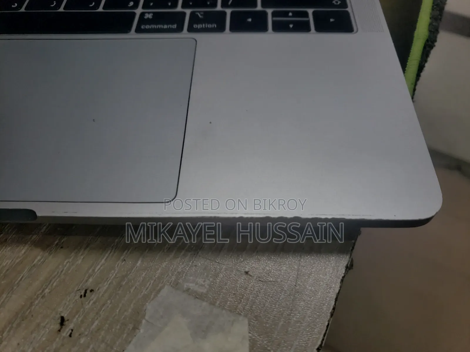 New Laptop Apple MacBook Pro 2018 8GB Intel Core I5 SSD 256GB