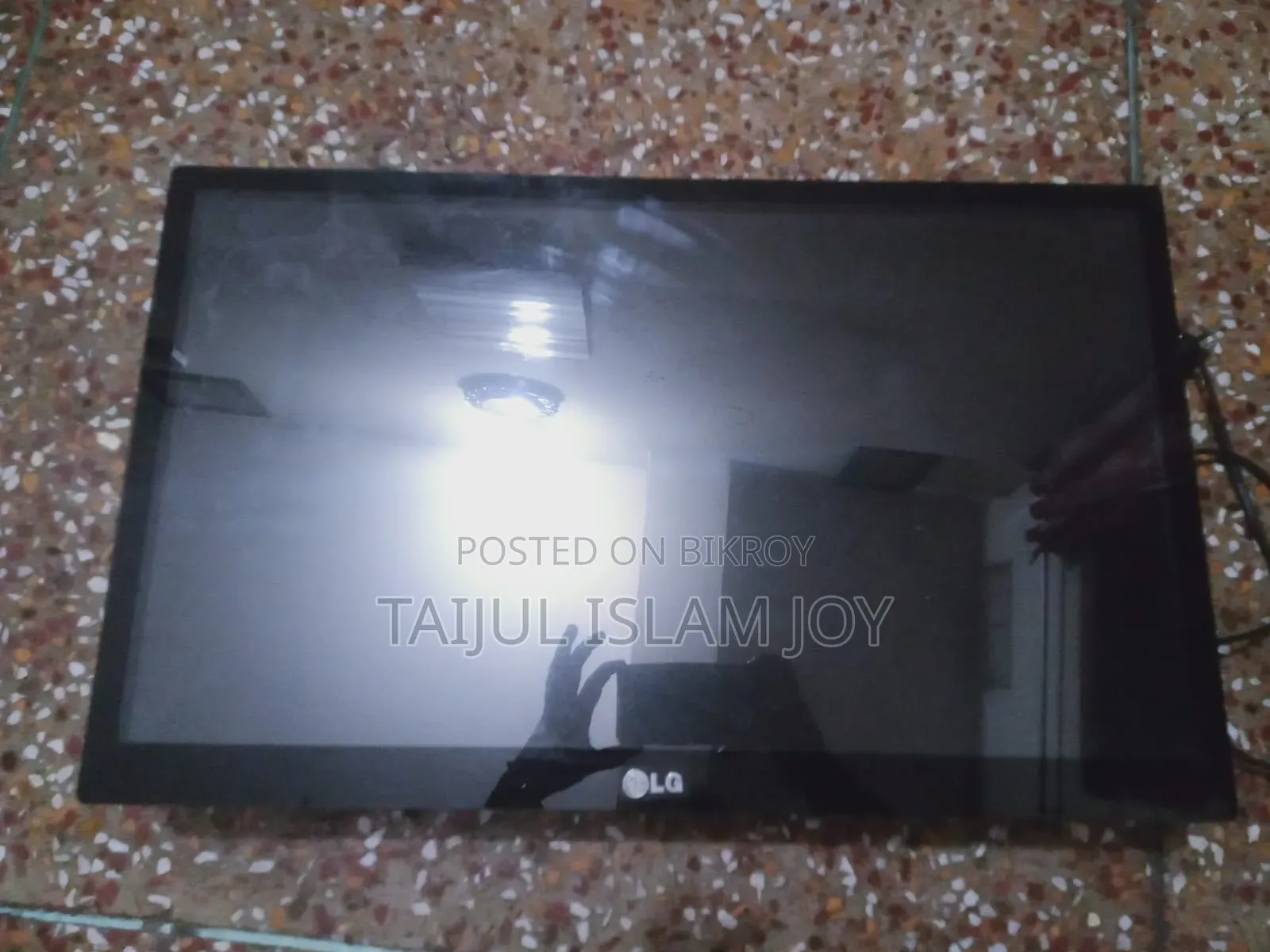 LG LED TV 24-inch