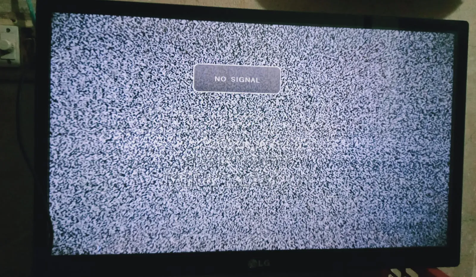 LG LED TV 24-inch
