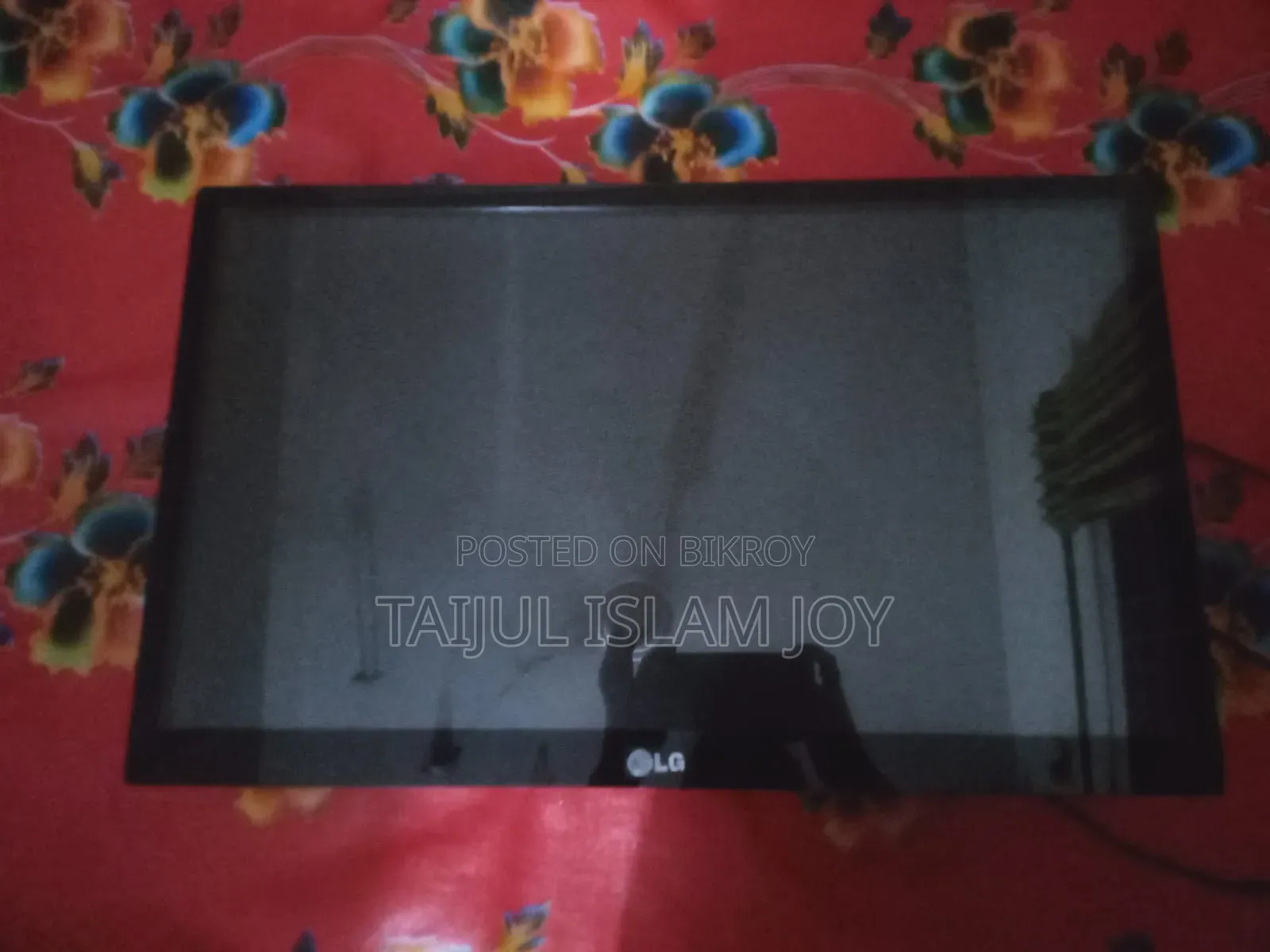 LG LED TV 24-inch