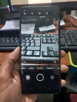 নতুন রিয়েলমি ৯আই ১২৮ জিবি কালো