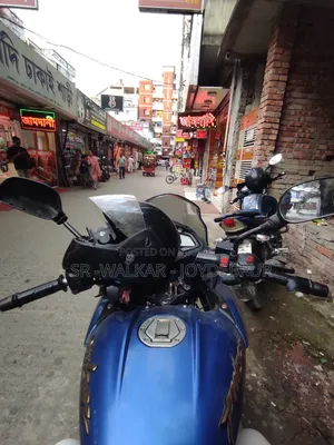 বাজাজ পালসার ১৫০ ২০১৬ নীল