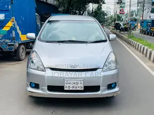 নতুন টয়োটা উইশ ২০০৪ সিলভার