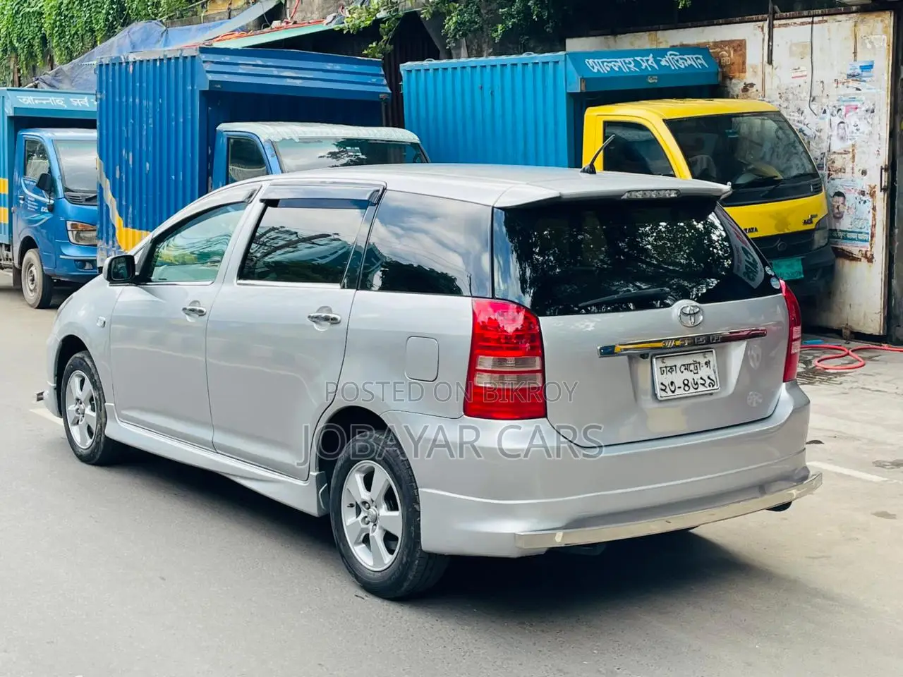 New Toyota Wish 2004 Silver