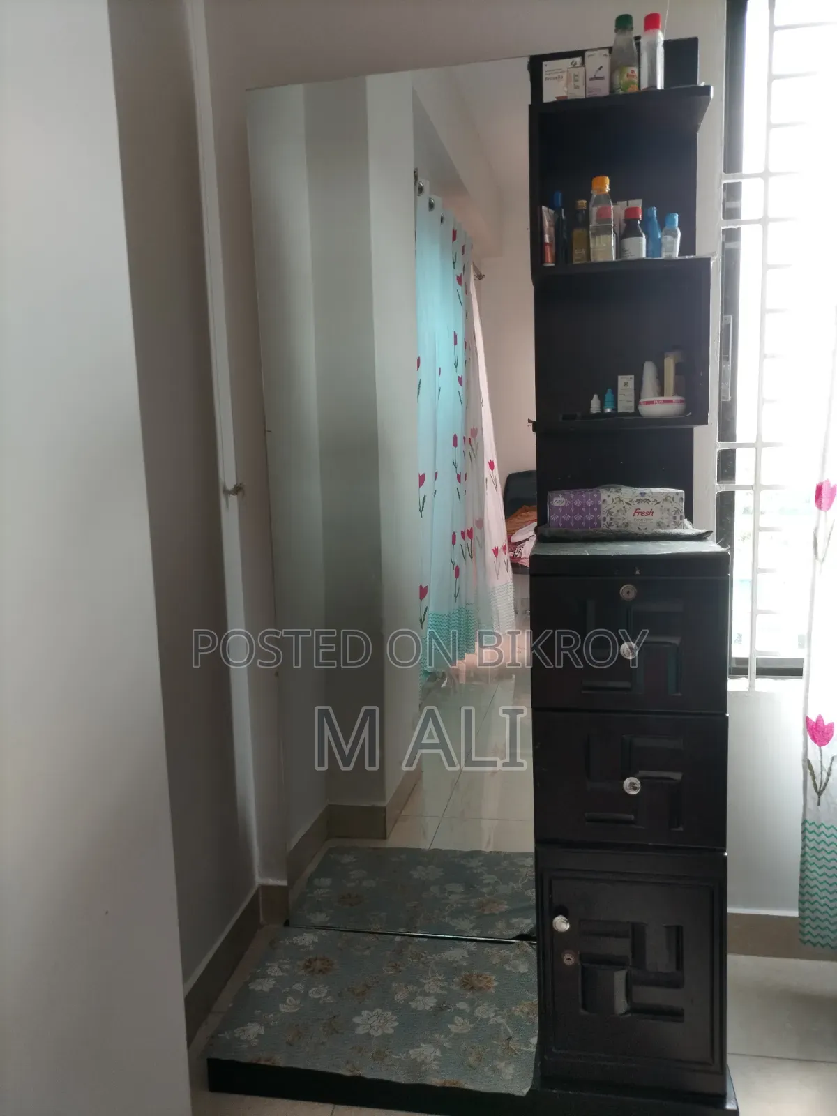 Selling Malaysian processed wood dressing table. Used for 2 years.