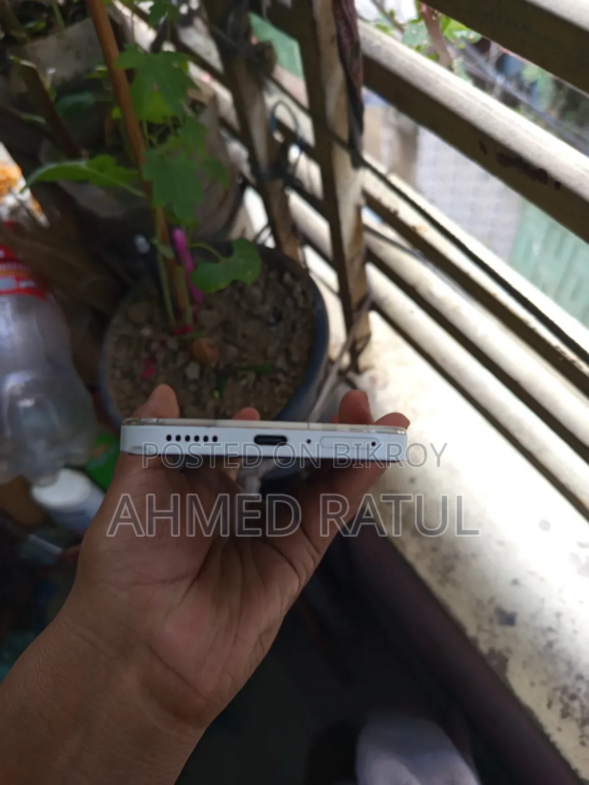 নাথিং ফোন ২এ ২৫৬ জিবি হোয়াইট
