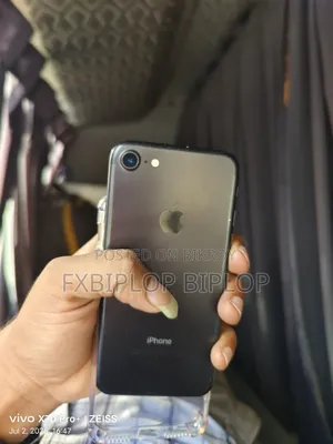 Apple iPhone 7 32 GB Black