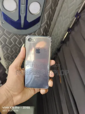 Apple iPhone 7 32 GB Black