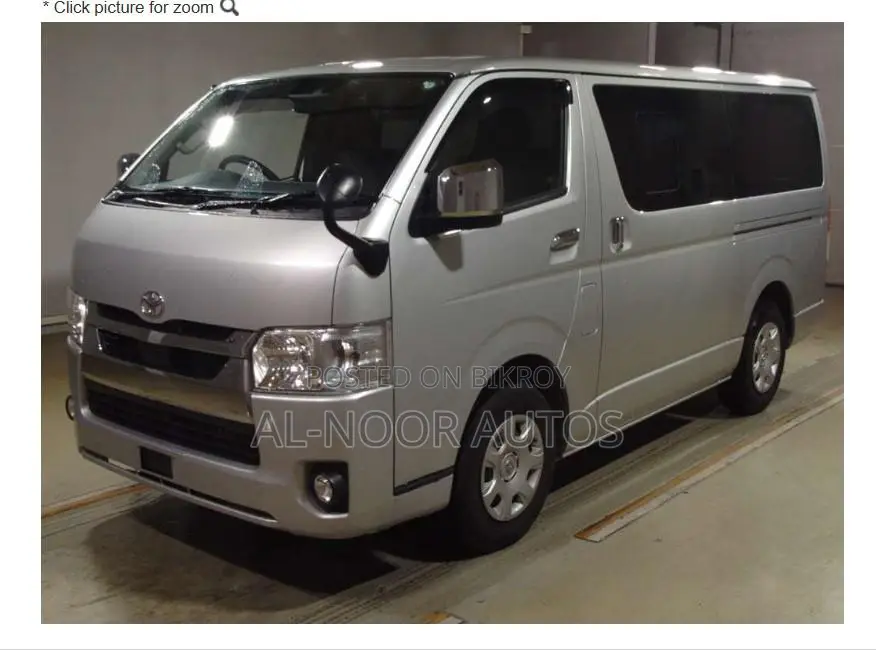 Toyota HiAce 2021 Silver