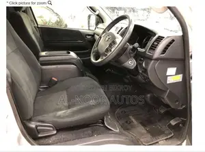 Toyota HiAce 2021 Silver