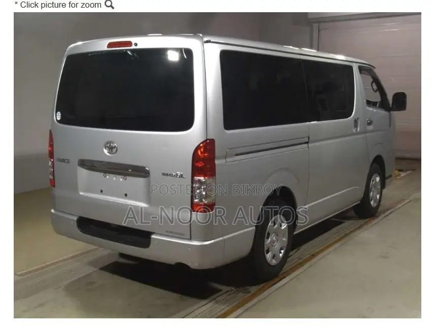 Toyota HiAce 2021 Silver
