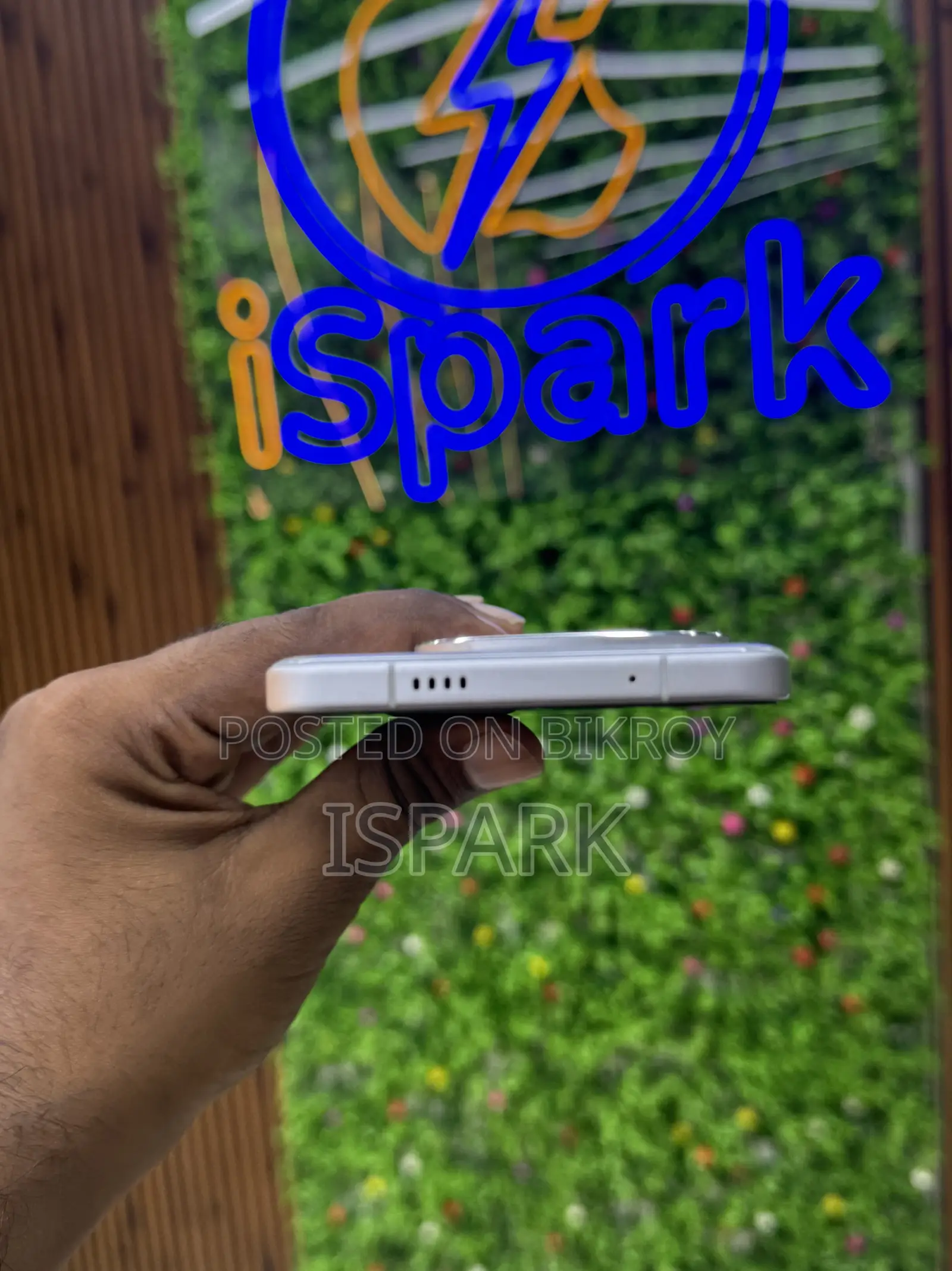 iQOO 13 256 GB Silver