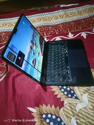 Laptop Apple MacBook Air 2022 M2 8GB Apple M2 SSD 256GB