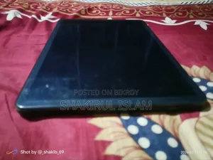 Laptop Apple MacBook Air 2022 M2 8GB Apple M2 SSD 256GB