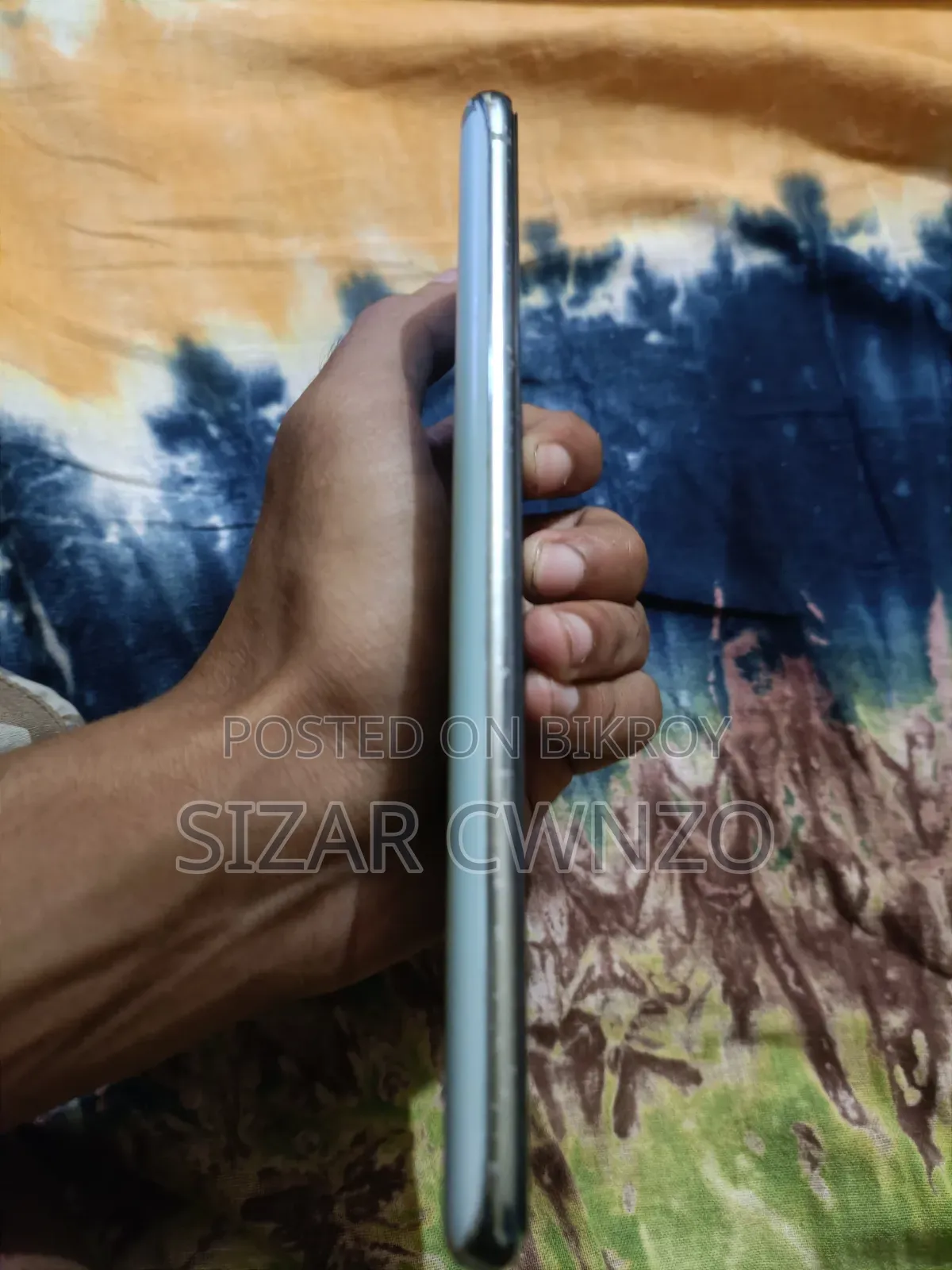 স্যামসাং গ্যালাক্সি এস২০ ১২৮ জিবি