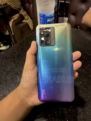 ZTE Blade V30 128 GB Blue