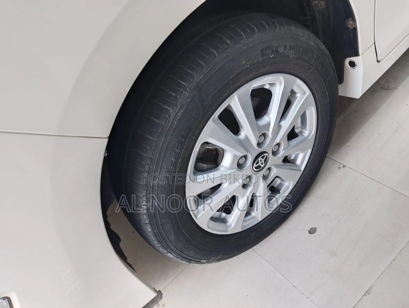 Toyota Noah 2021 Pearl