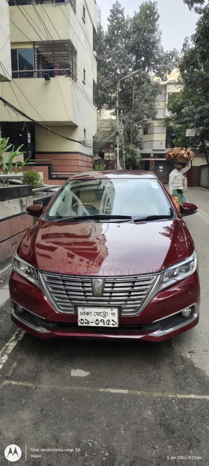 টয়োটা প্রিমিয়ো ২০১১ লাল