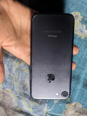 Apple iPhone 7 32 GB Black