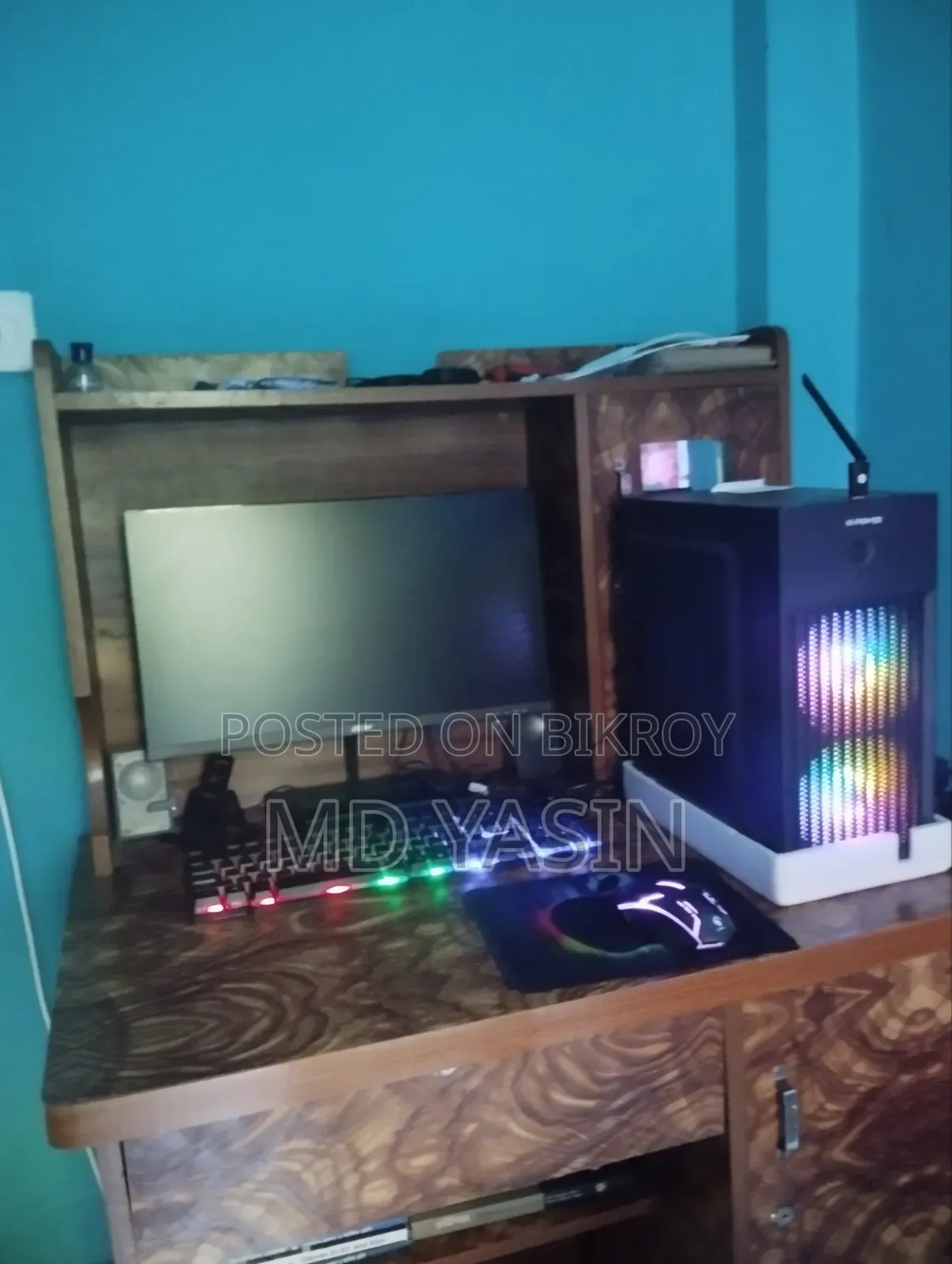 Desktop Computer 4GB SSD 128GB