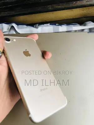 Apple iPhone 7 32 GB Gold