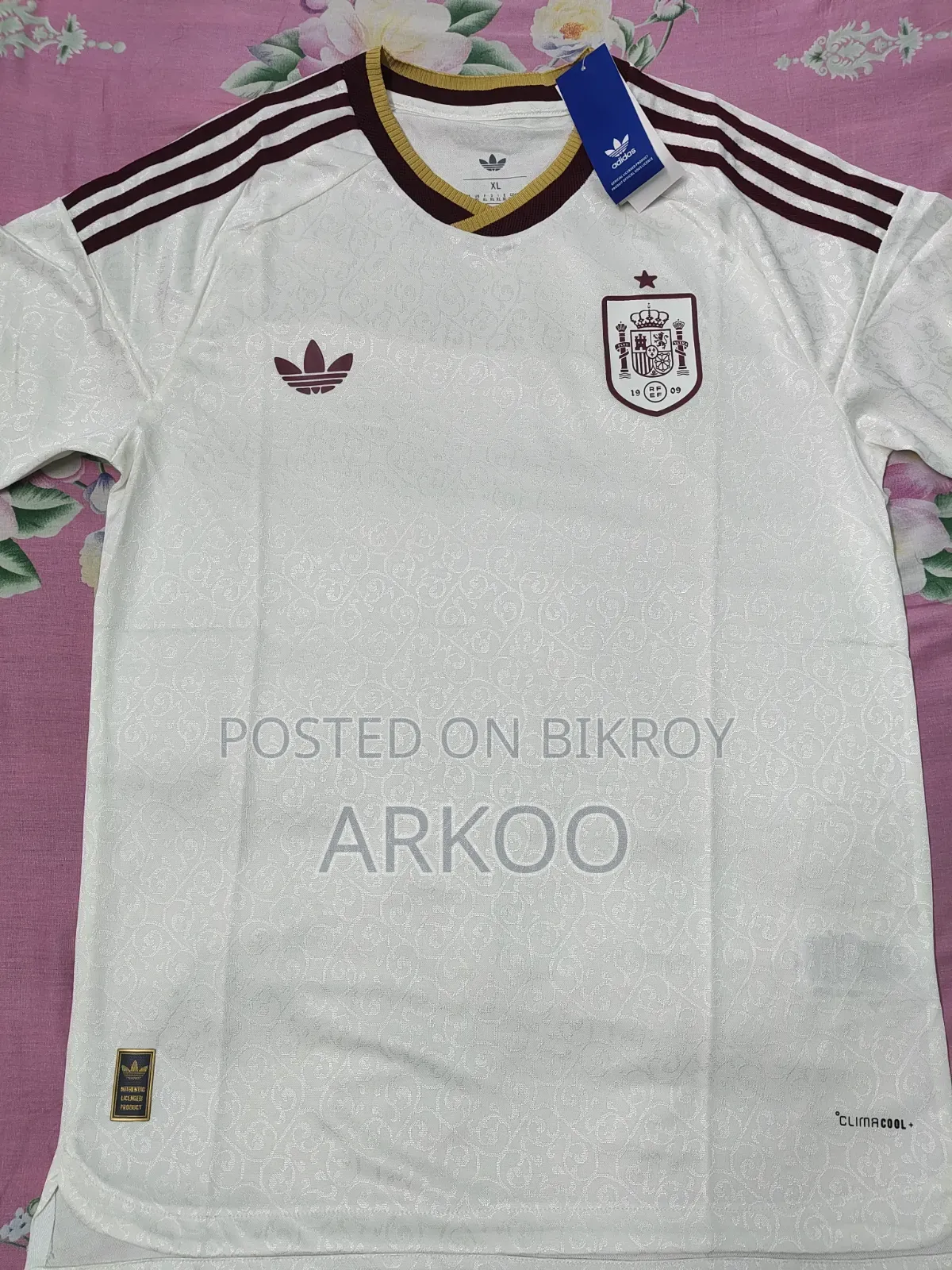 Spain Intact Player Addition Away Kit (Xl) Size For Sell