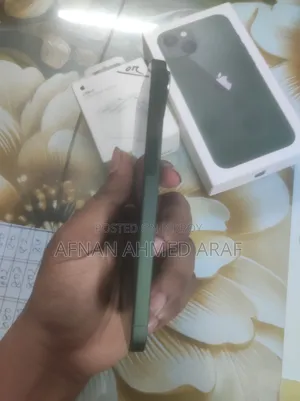 Apple iPhone 13 128 GB Green