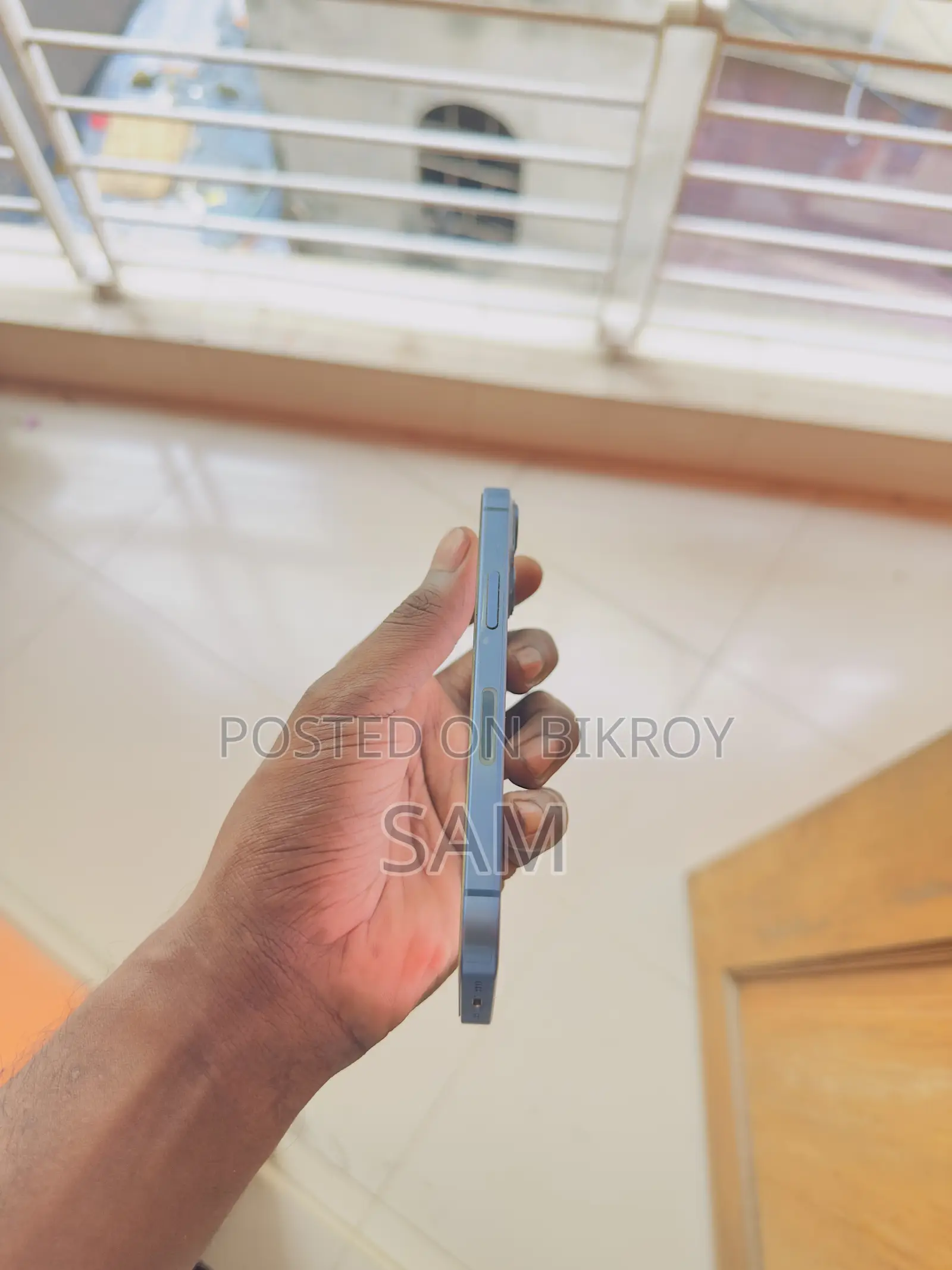 New Apple iPhone 13 Mini 128 GB Blue